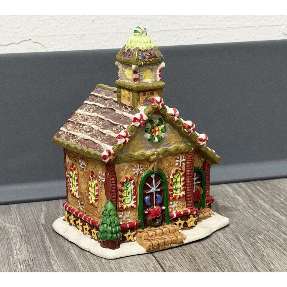 Ginger Frost Lane 2005 Christmas House Church Porcelain Ceramic 5” Tall - Picture 9 of 16